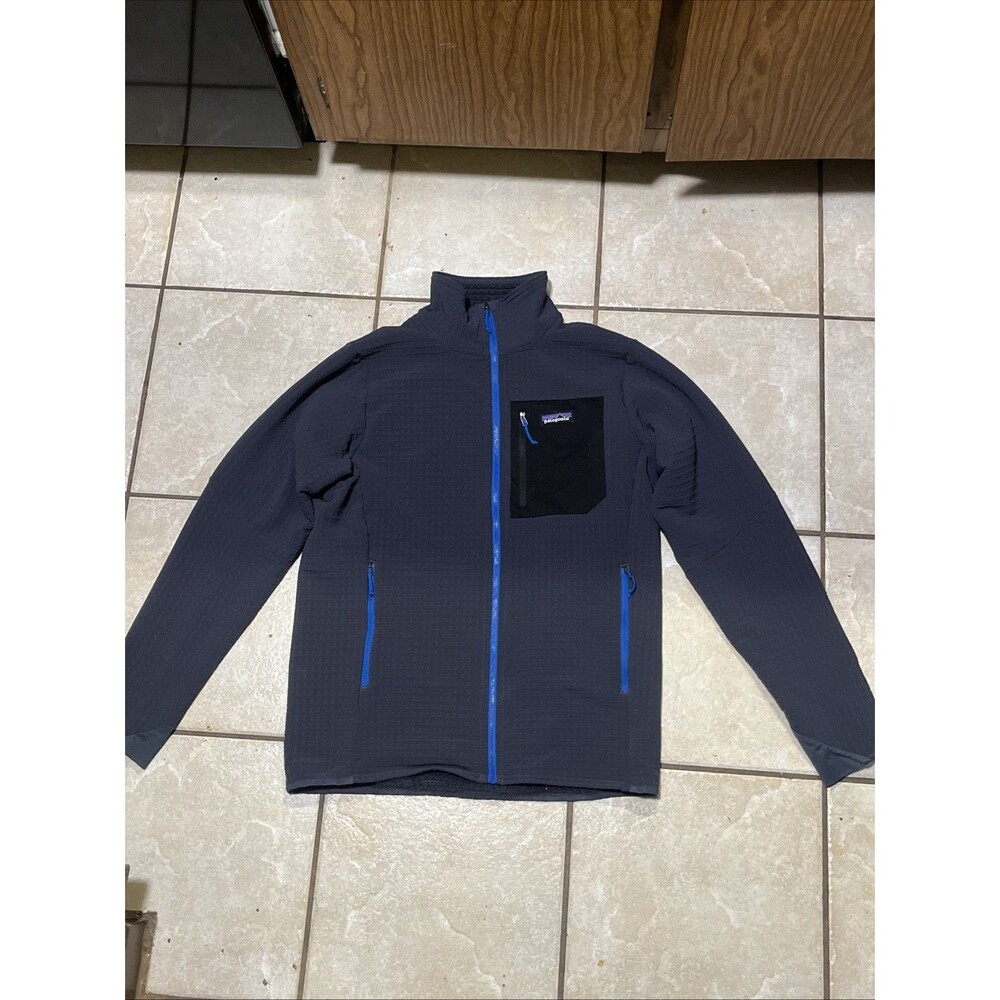 Men’s Patagonia R2 TechFace Jacket Size Medium